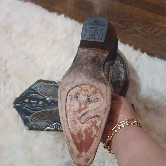 Corral Women's Boot Brown Black Size 9.5 Wing & Cross Leather - Picture 9 of 10